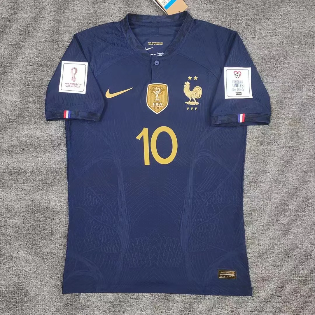 法国巨人大踏步，梅开二度晋级的简单介绍